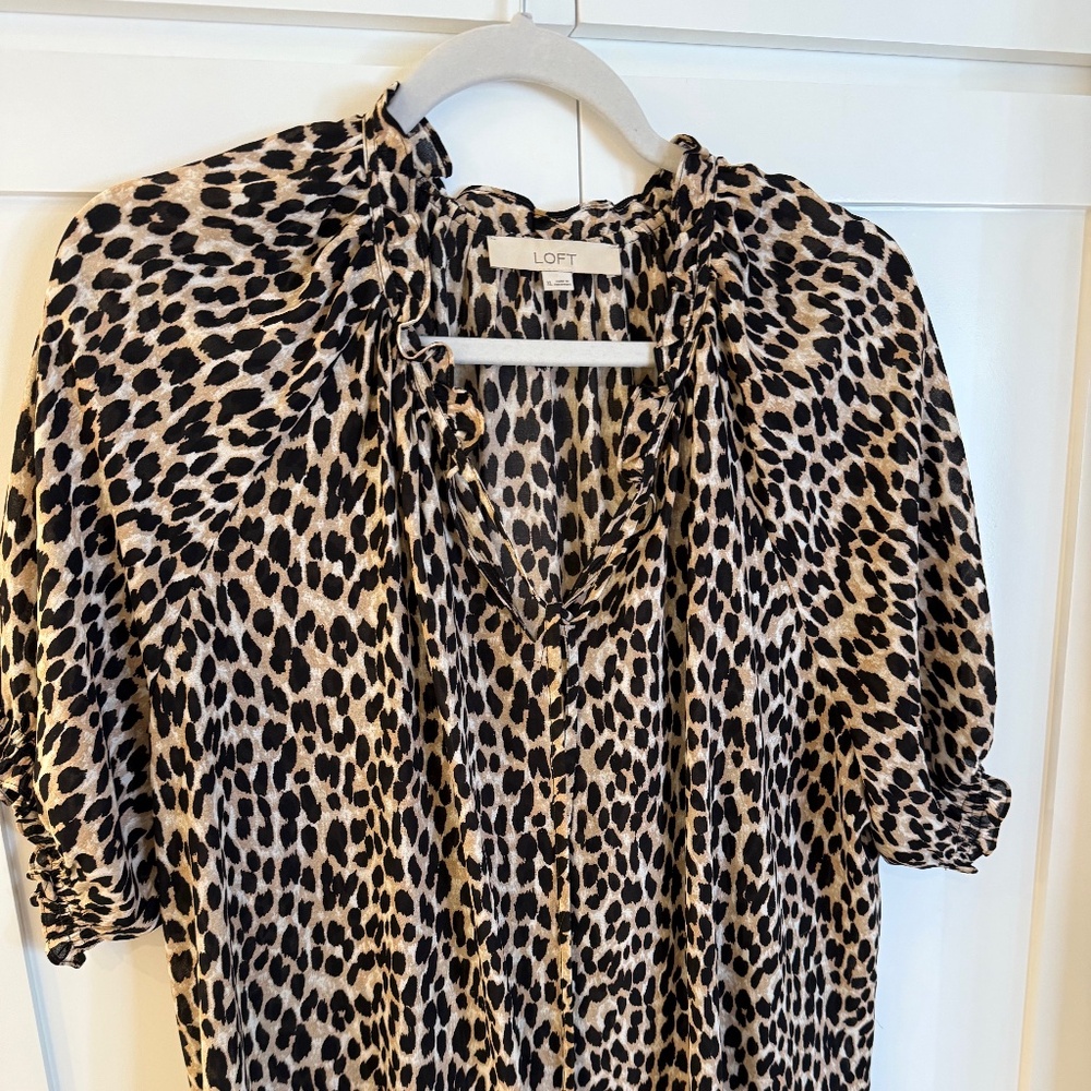 WOMENS ANN TAYLOR LOFT ANIMAL PRINT S/S BLOUSE SIZE XL
